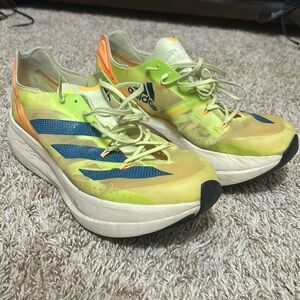 listing-status-banner